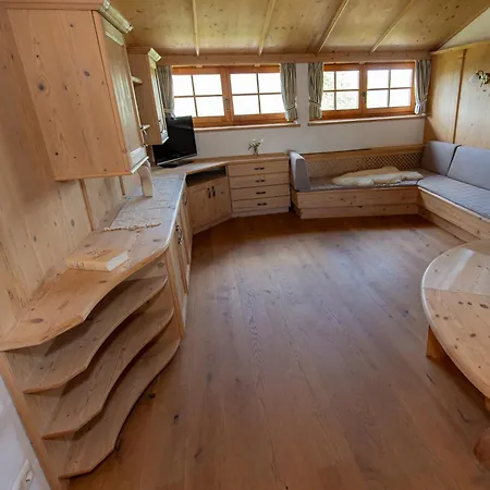 דירה Jauchza! Berg Mit 360 Grad Blick אינרקרמס